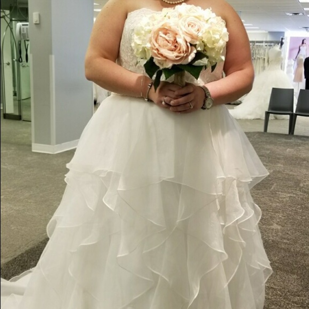 Size 19 wedding dress. Only worn once